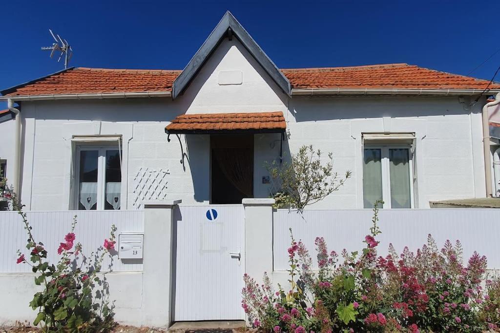 Charmante Maisonnette Proche Plage Chatelaillon-Plage Bagian luar foto