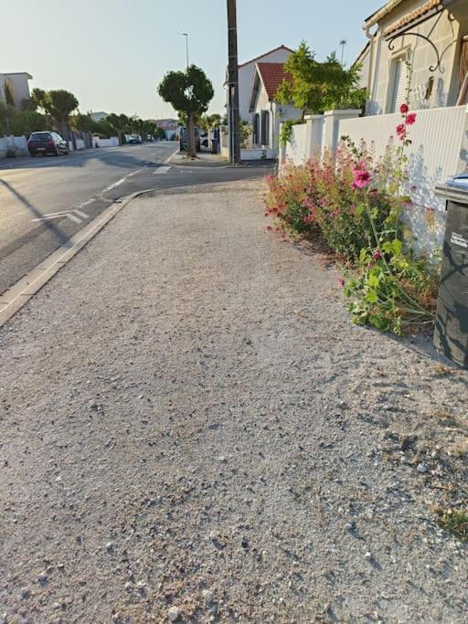 Charmante Maisonnette Proche Plage Chatelaillon-Plage Bagian luar foto